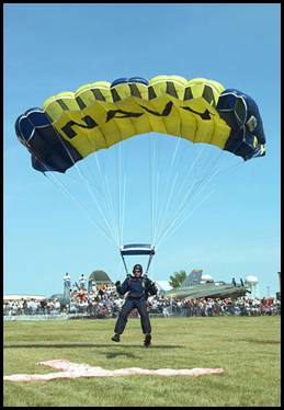 23 390px-Ram_air_square