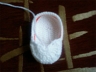 вязаные пинетки крючком