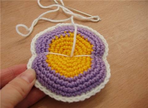 вязаные цветочки