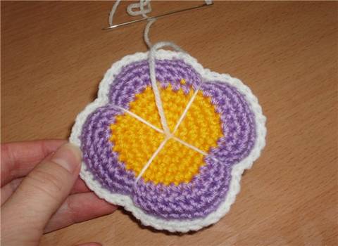 вязаные цветочки